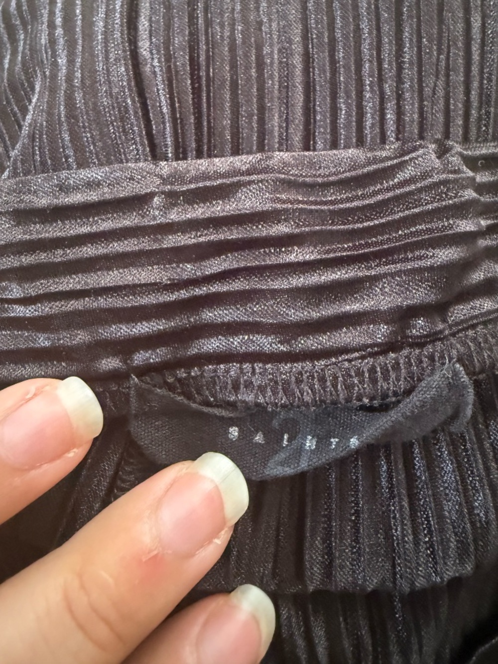 21 Saints Silky Black Wide Leg Pleated Pants Size L - Picture 4 of 4